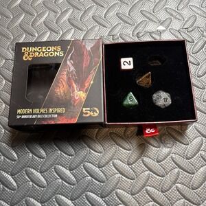 D&D Modern Holmes Inspired 50th Anniversary Commemorative Dice Set New Missing 1